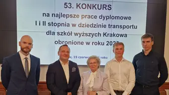 zdjęcie laureatów konkursu